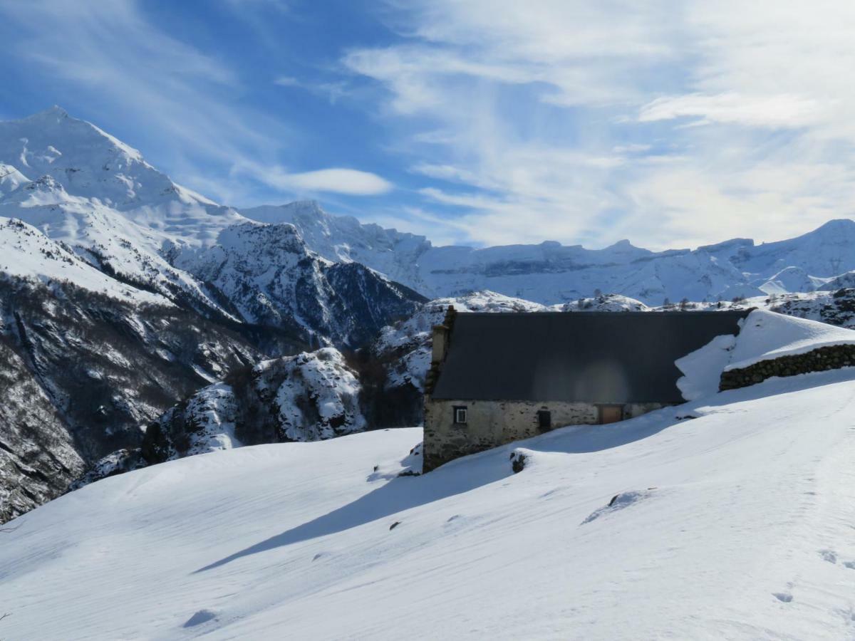 Le Bordarriben Sauna & Spa 4 Etoiles Gedre Exterior photo